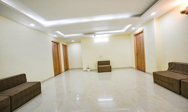 Immense Residency Hotell Faridabad Exteriör bild